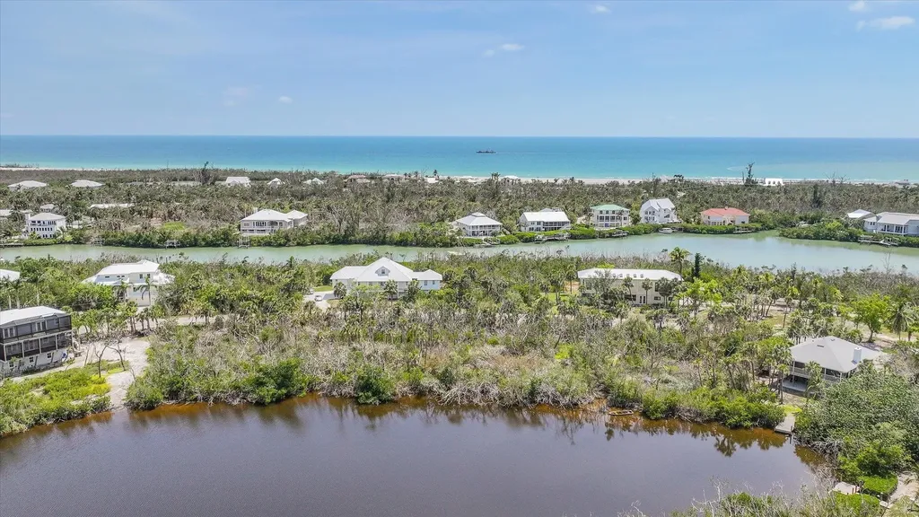 2442 Blue Crab Court Sanibel FL 33957