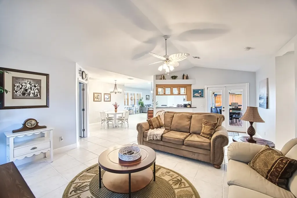 12593 Coconut Creek Court Fort Myers FL 33908