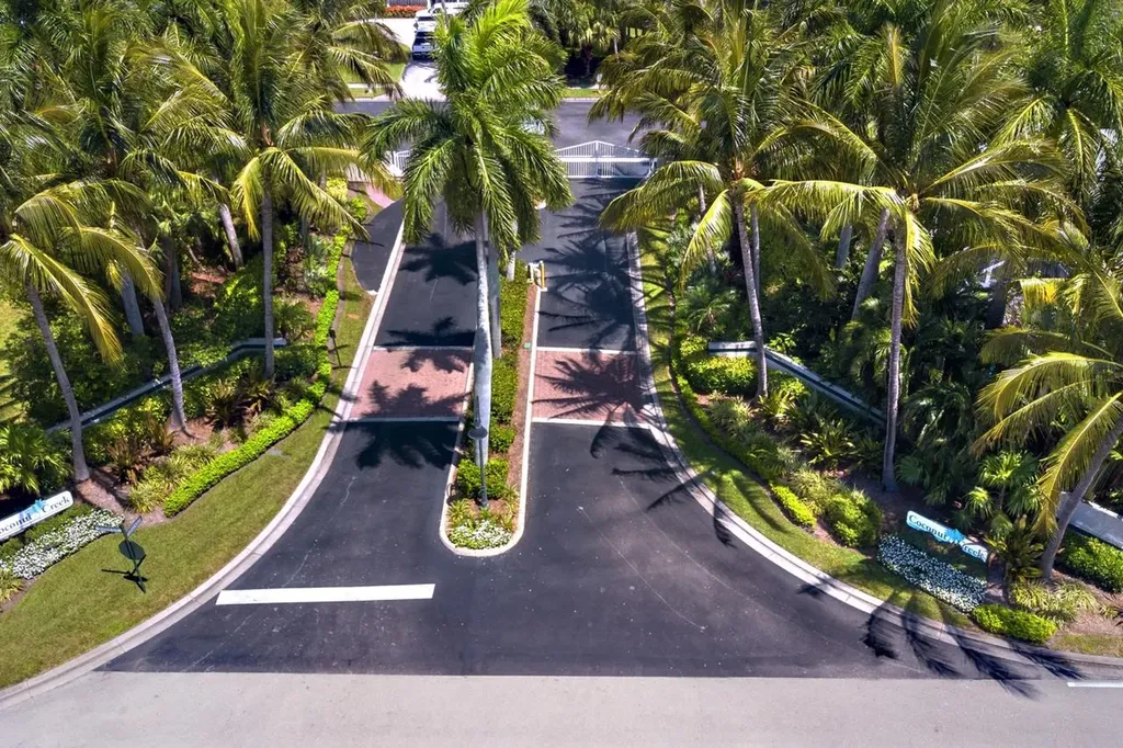 12593 Coconut Creek Court Fort Myers FL 33908