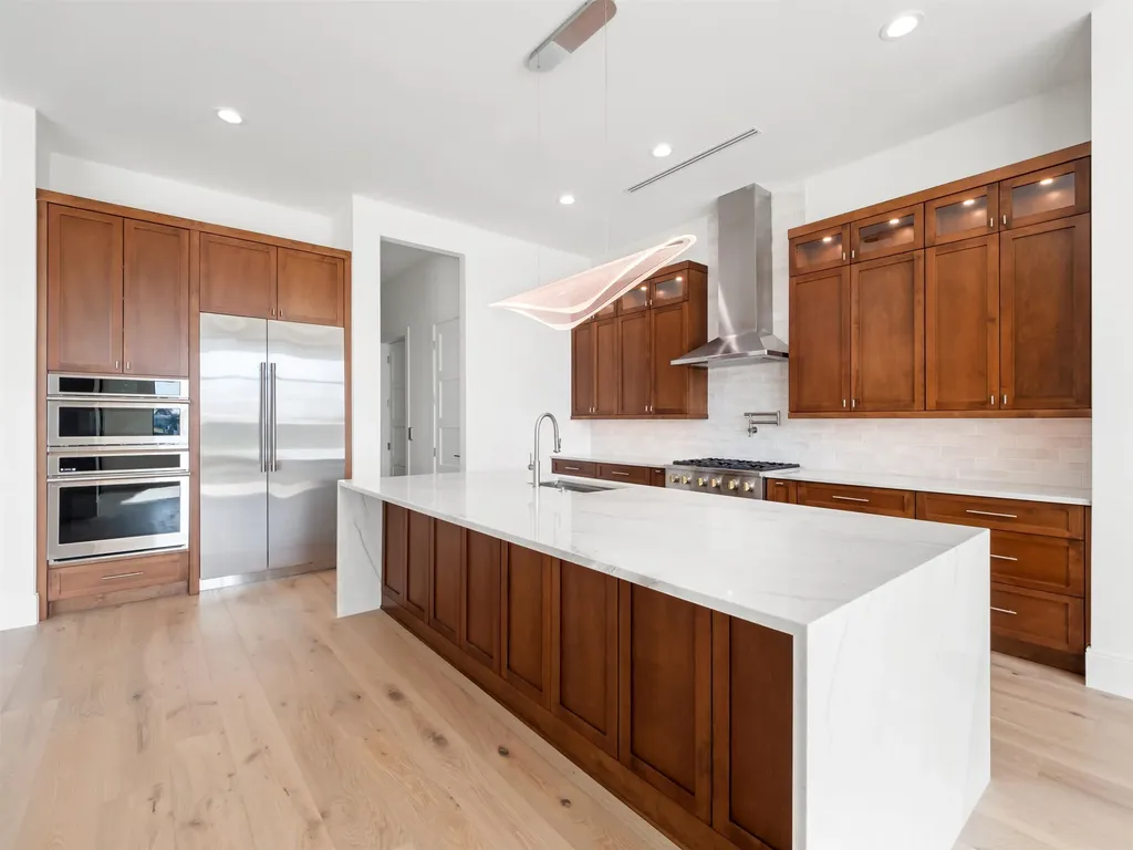 846 Cypress Lake Circle Fort Myers FL 33919