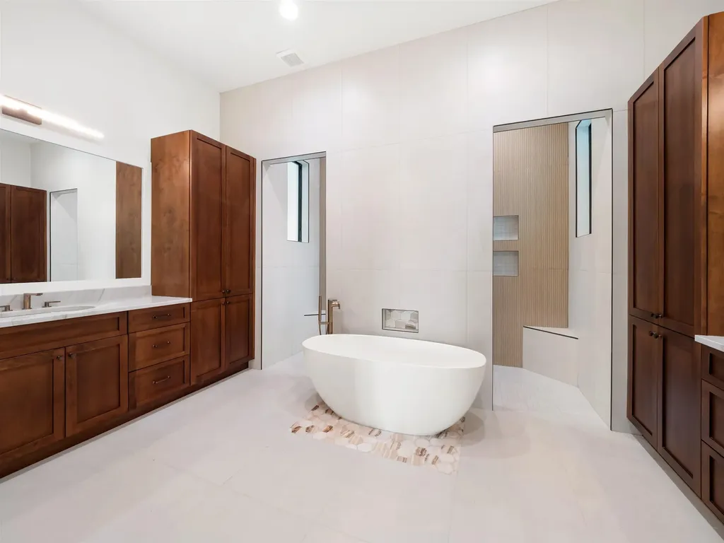 846 Cypress Lake Circle Fort Myers FL 33919