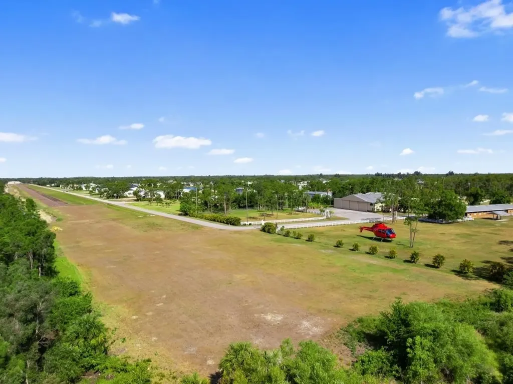 18631 Cessna Drive North Fort Myers FL 33917