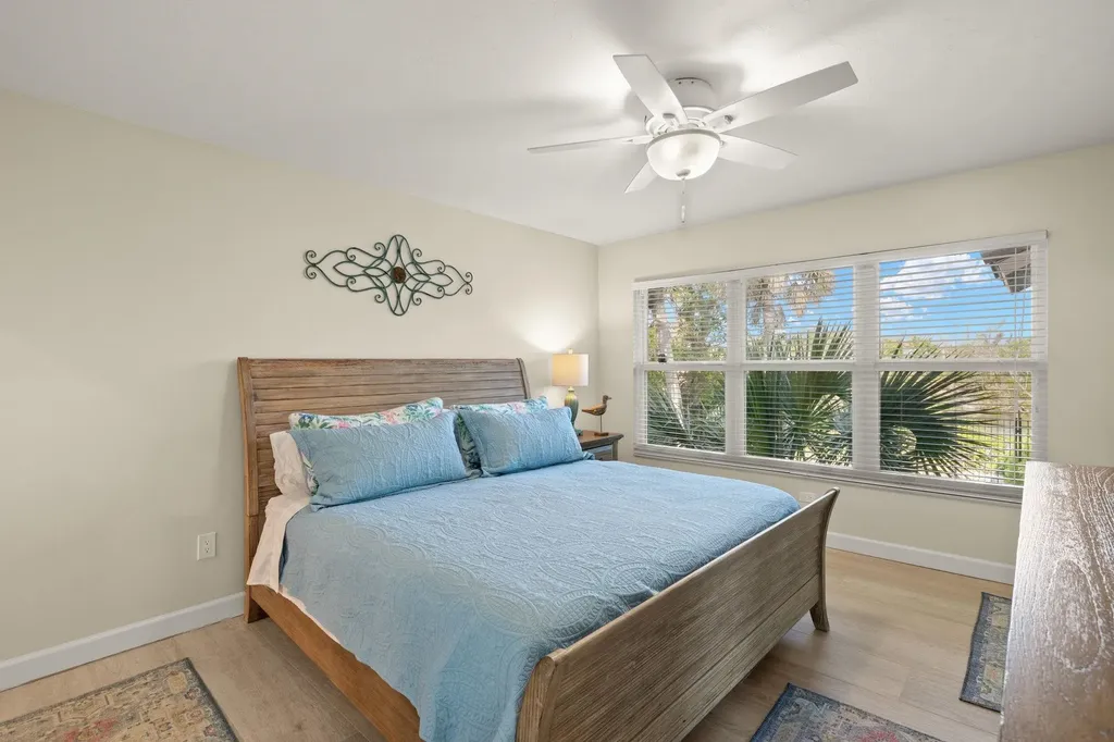 1283 Par View Drive Sanibel FL 33957