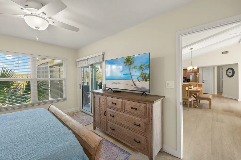 1283 Par View Drive Sanibel FL 33957