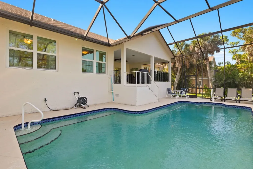 1283 Par View Drive Sanibel FL 33957