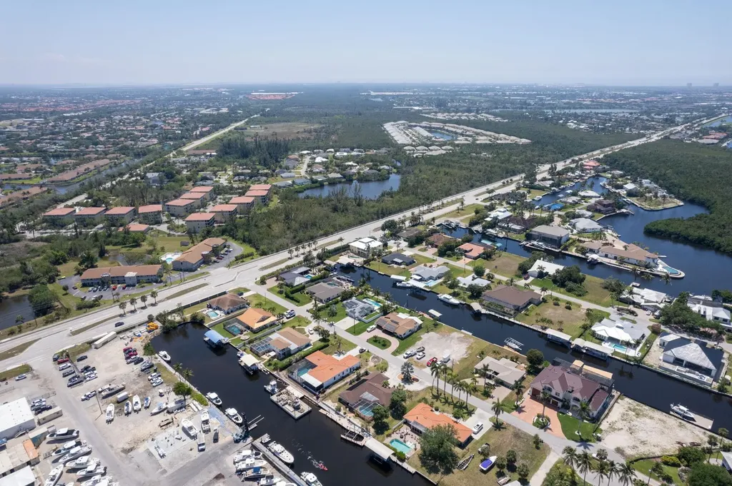 123 Placid Drive Fort Myers FL 33919