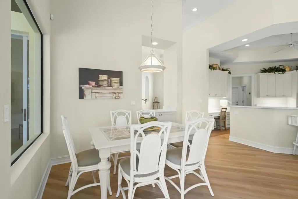 2337 Wulfert Road Sanibel FL 33957