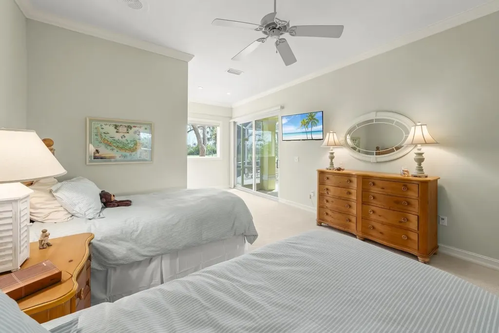 2337 Wulfert Road Sanibel FL 33957