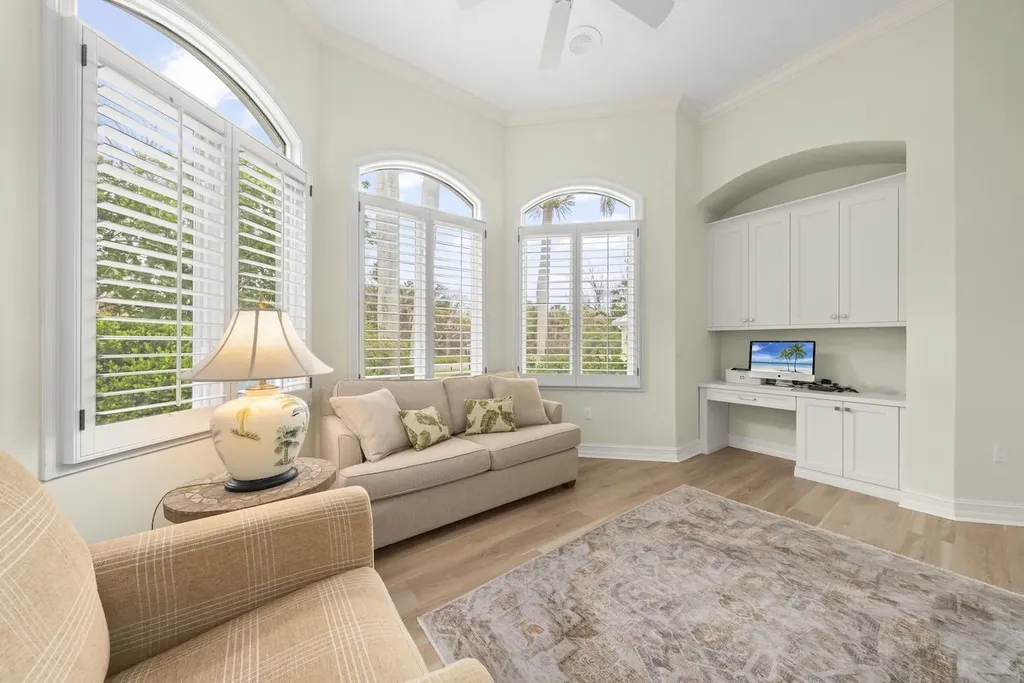 2337 Wulfert Road Sanibel FL 33957