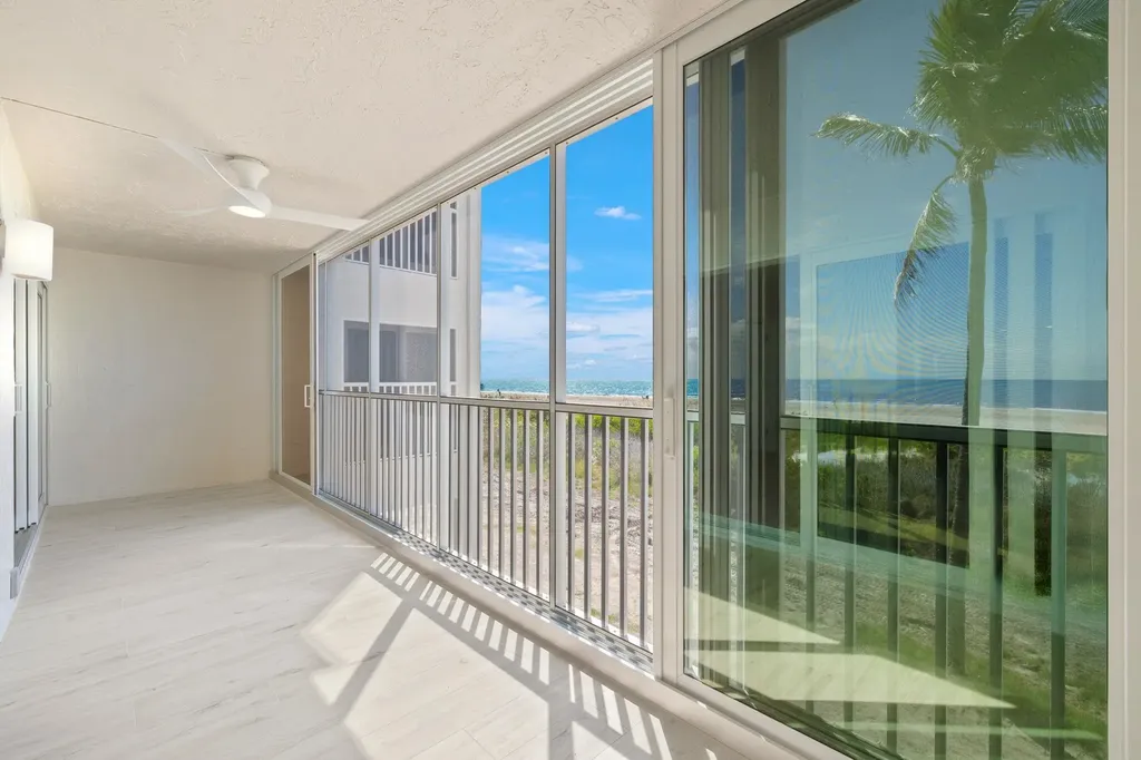 610 Donax Street Sanibel FL 33957