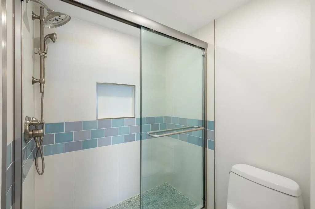 610 Donax Street Sanibel FL 33957