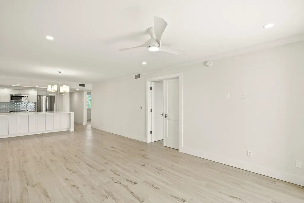 610 Donax Street Sanibel FL 33957