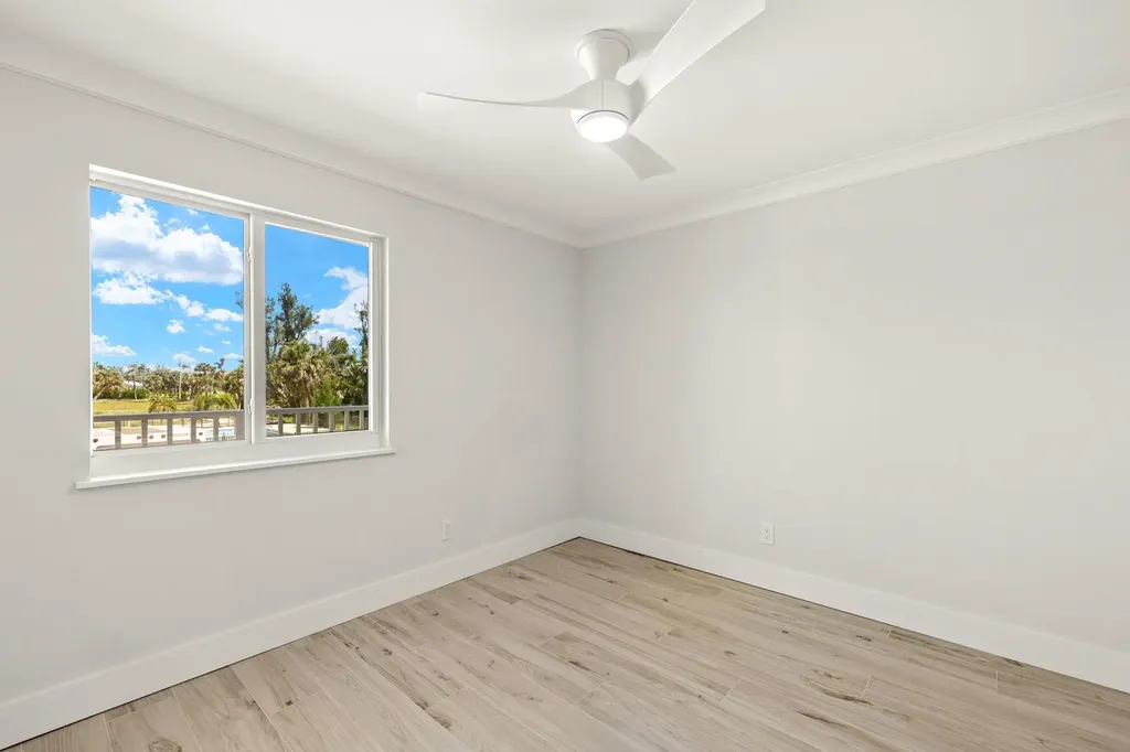 610 Donax Street Sanibel FL 33957