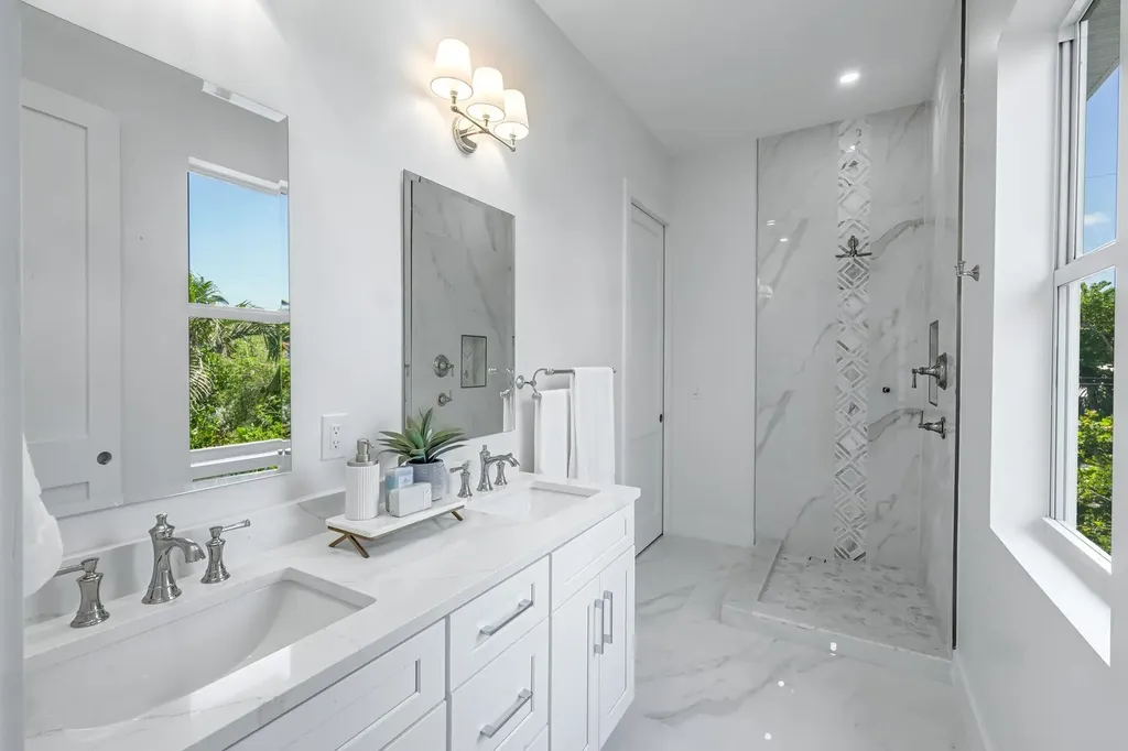 742 Nerita Street Sanibel FL 33957