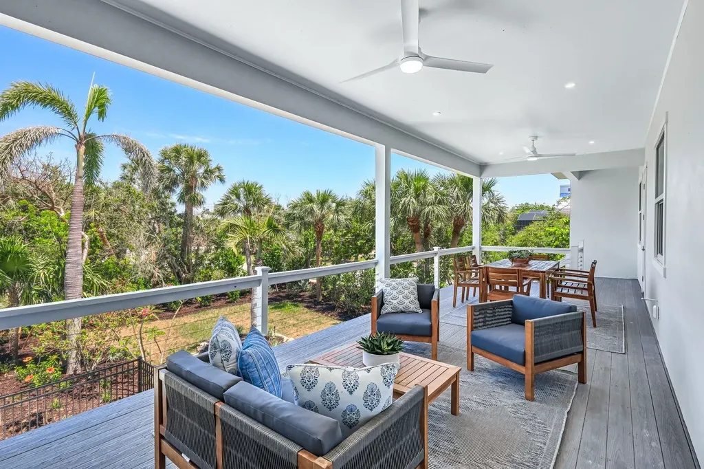 742 Nerita Street Sanibel FL 33957