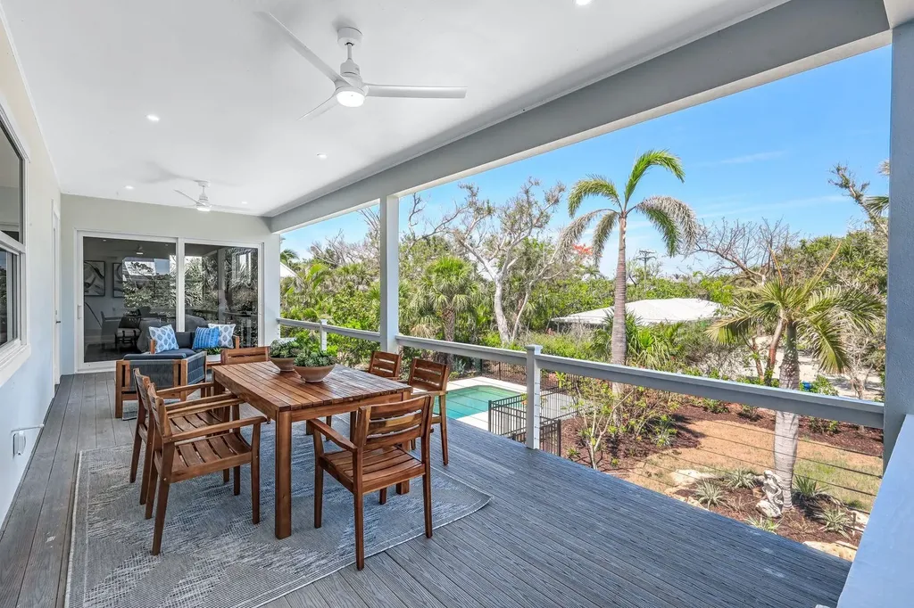 742 Nerita Street Sanibel FL 33957