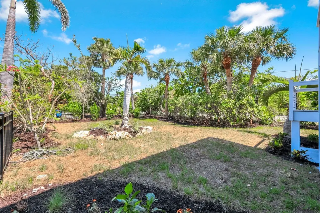 742 Nerita Street Sanibel FL 33957