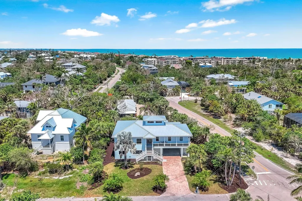 742 Nerita Street Sanibel FL 33957