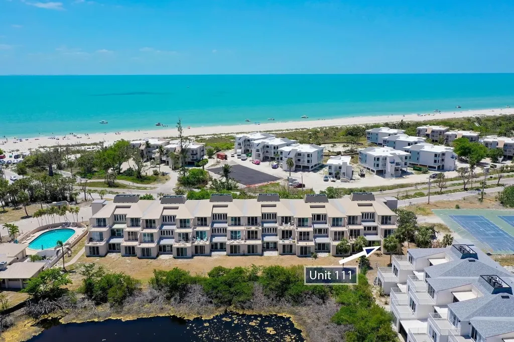 200 Periwinkle Way Sanibel FL 33957