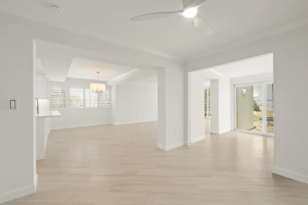 200 Periwinkle Way Sanibel FL 33957