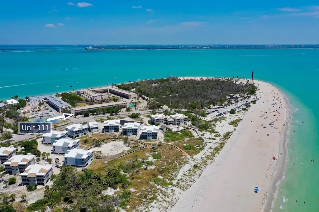 200 Periwinkle Way Sanibel FL 33957