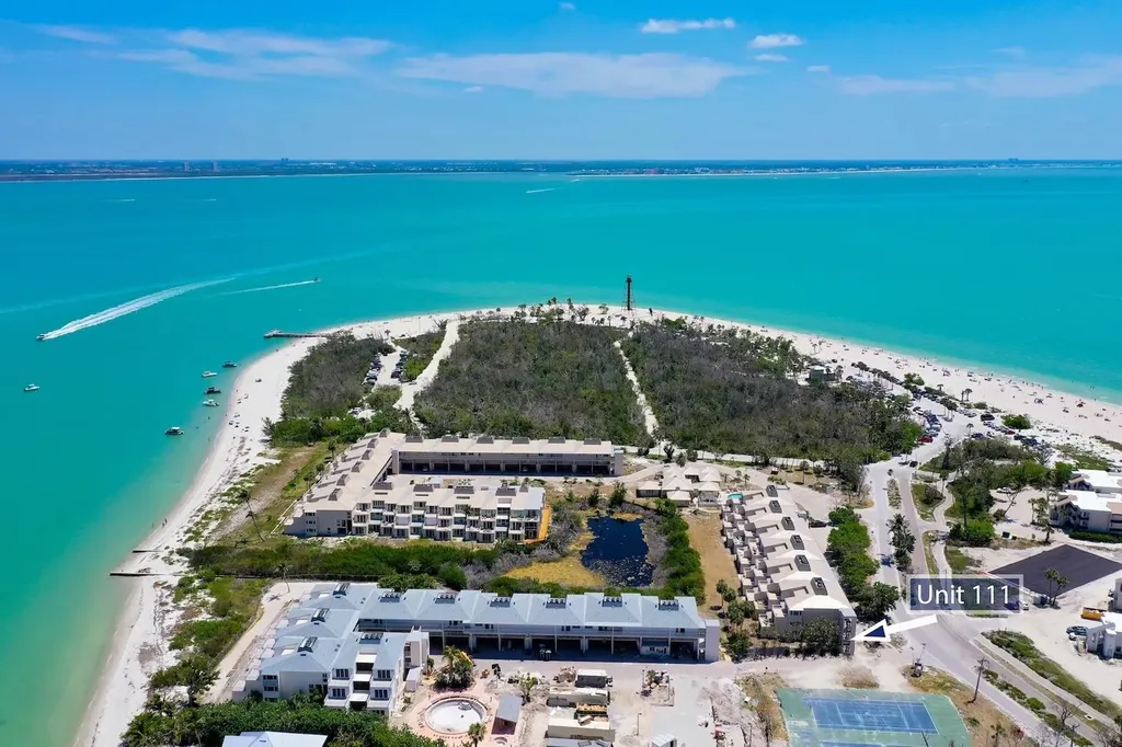 200 Periwinkle Way Sanibel FL 33957