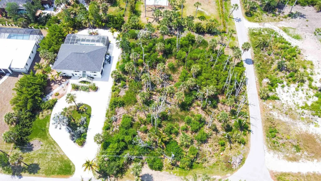 13451 Almond Drive Fort Myers FL 33908