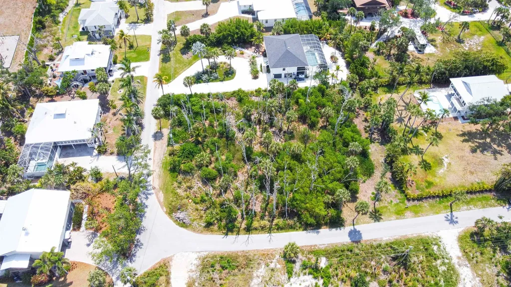 Corner Lot Fort Myers FL 33908