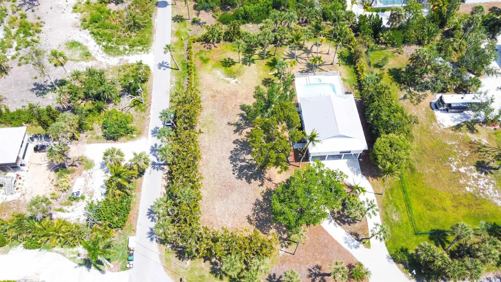 13460 Coral Drive Fort Myers FL 33908