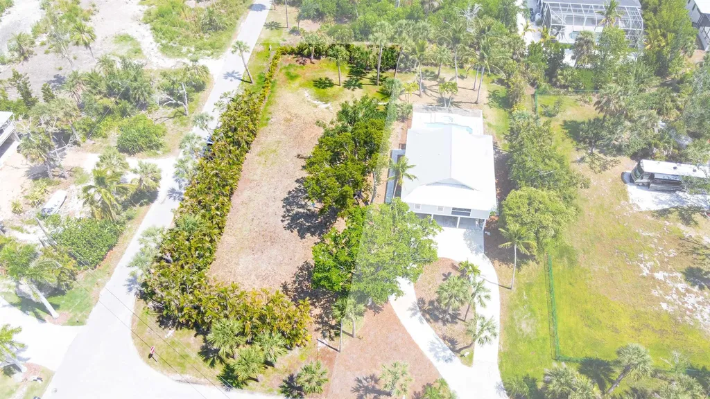 13460 Coral Drive Fort Myers FL 33908