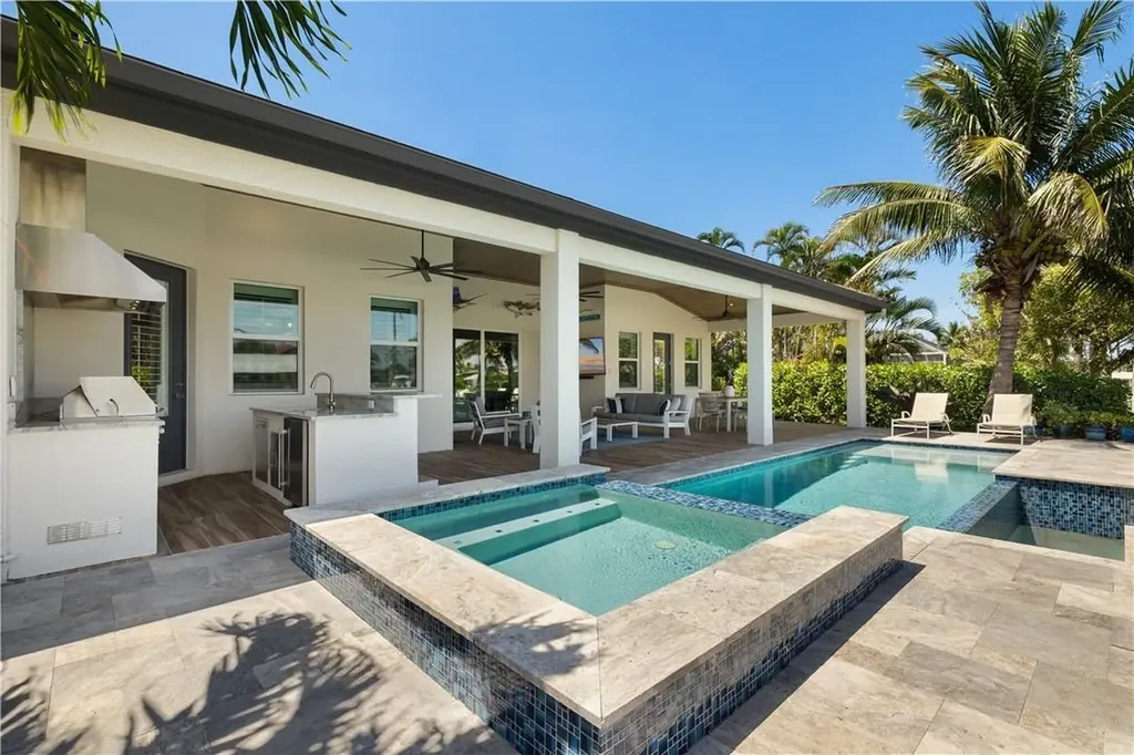 6617 Joanna Circle Fort Myers FL 33919