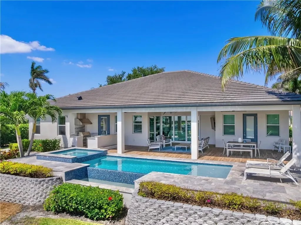 6617 Joanna Circle Fort Myers FL 33919