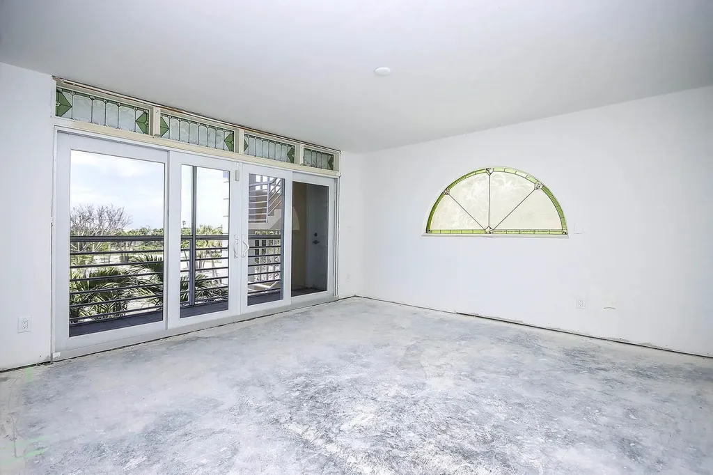 2959 W Gulf Drive Sanibel FL 33957