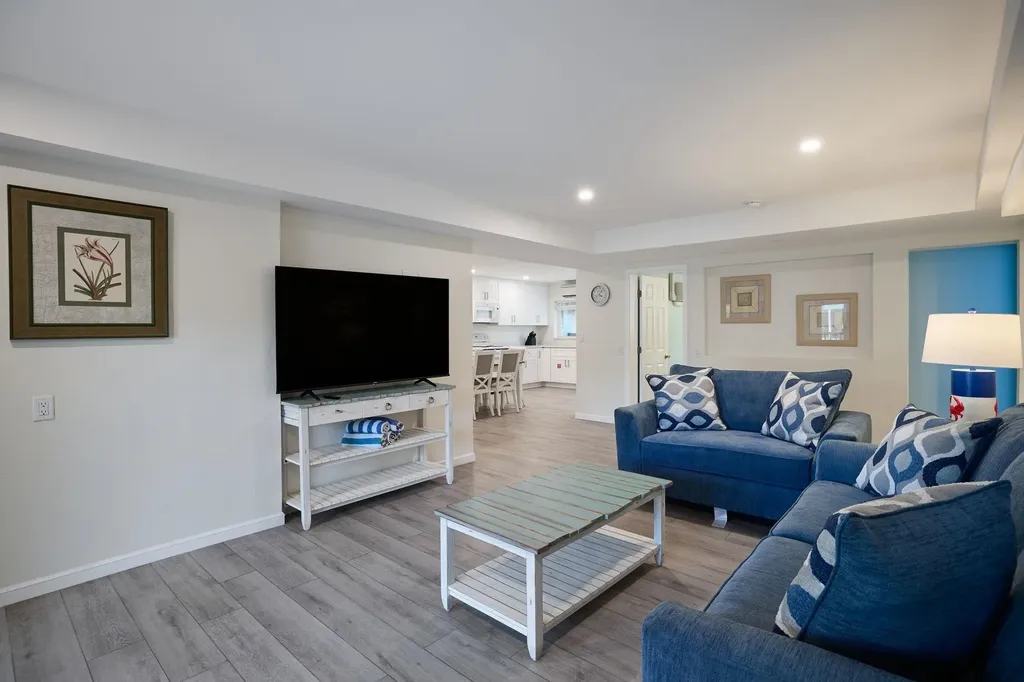 198/200 Anchorage Street Fort Myers Beach FL 33931