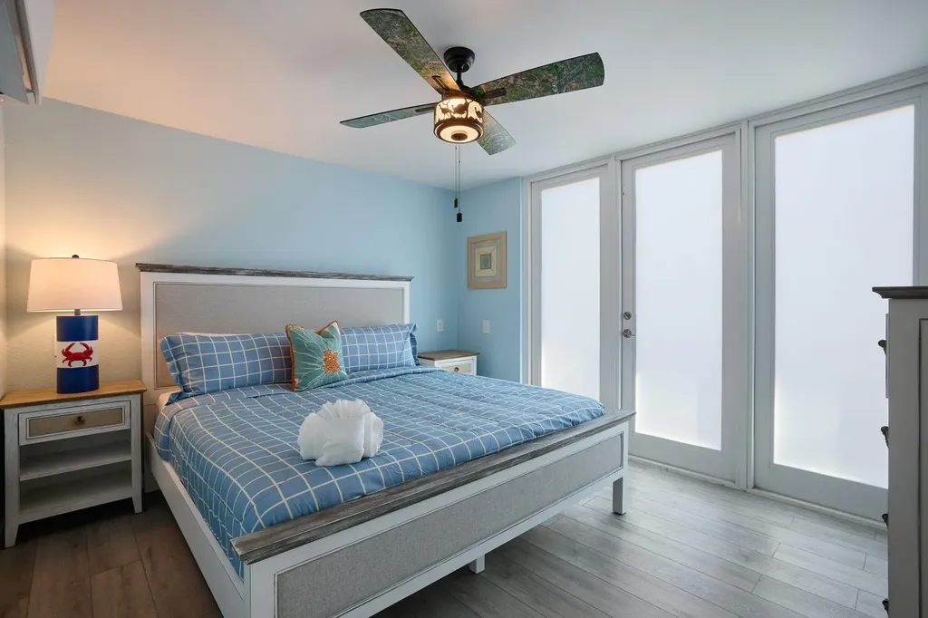 198/200 Anchorage Street Fort Myers Beach FL 33931