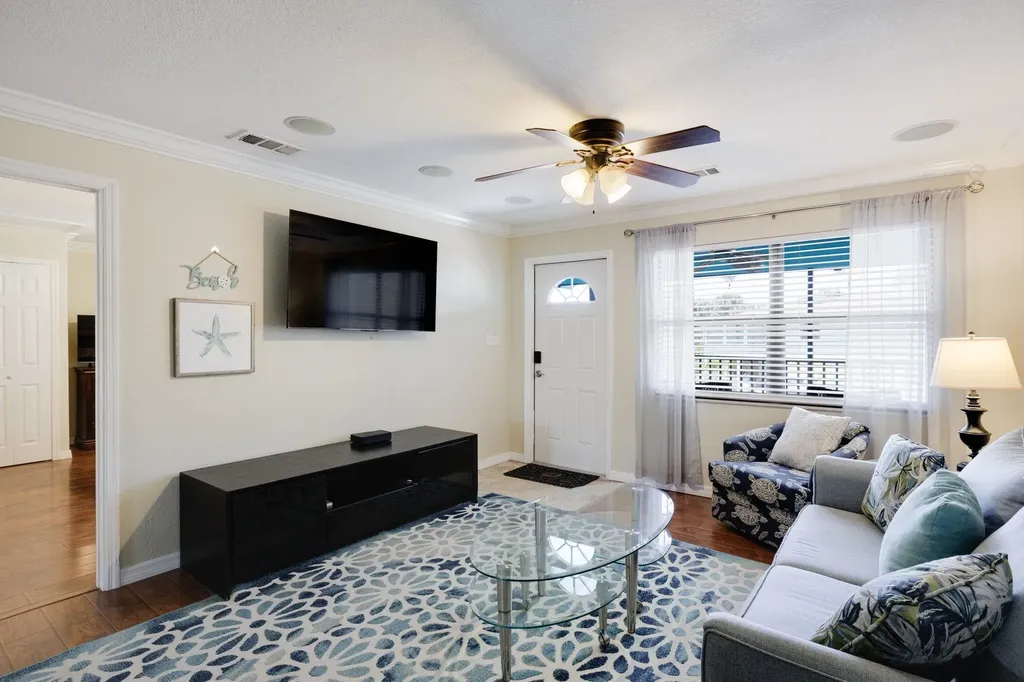 198/200 Anchorage Street Fort Myers Beach FL 33931