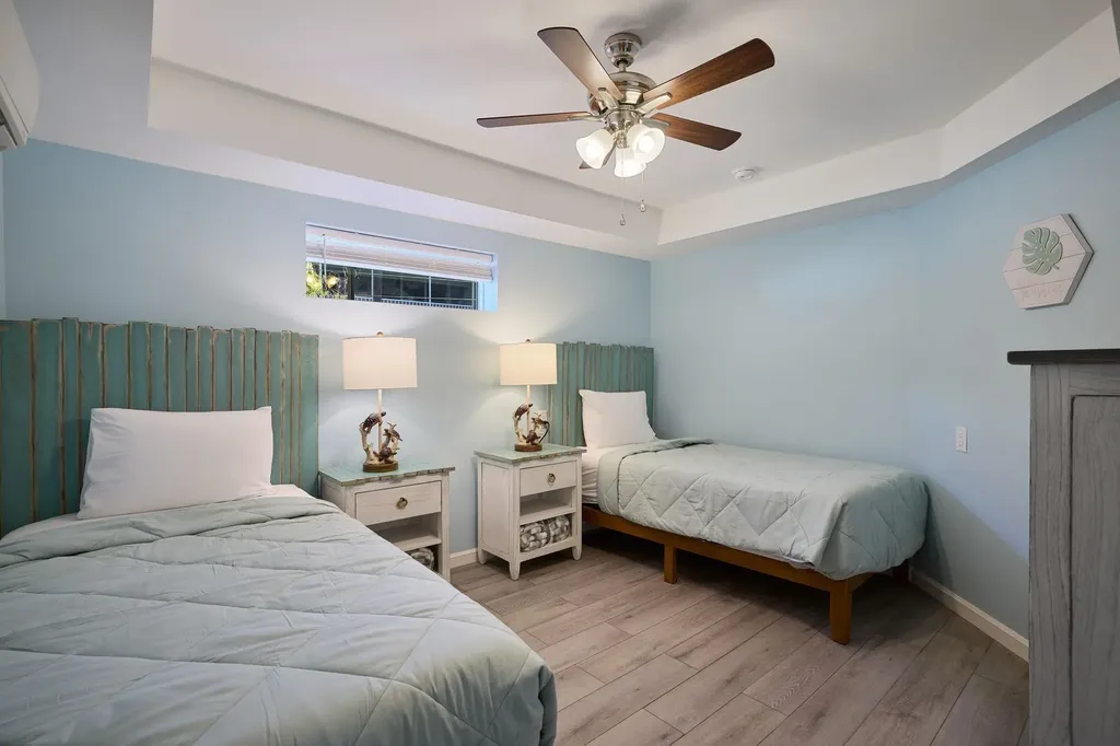 198/200 Anchorage Street Fort Myers Beach FL 33931