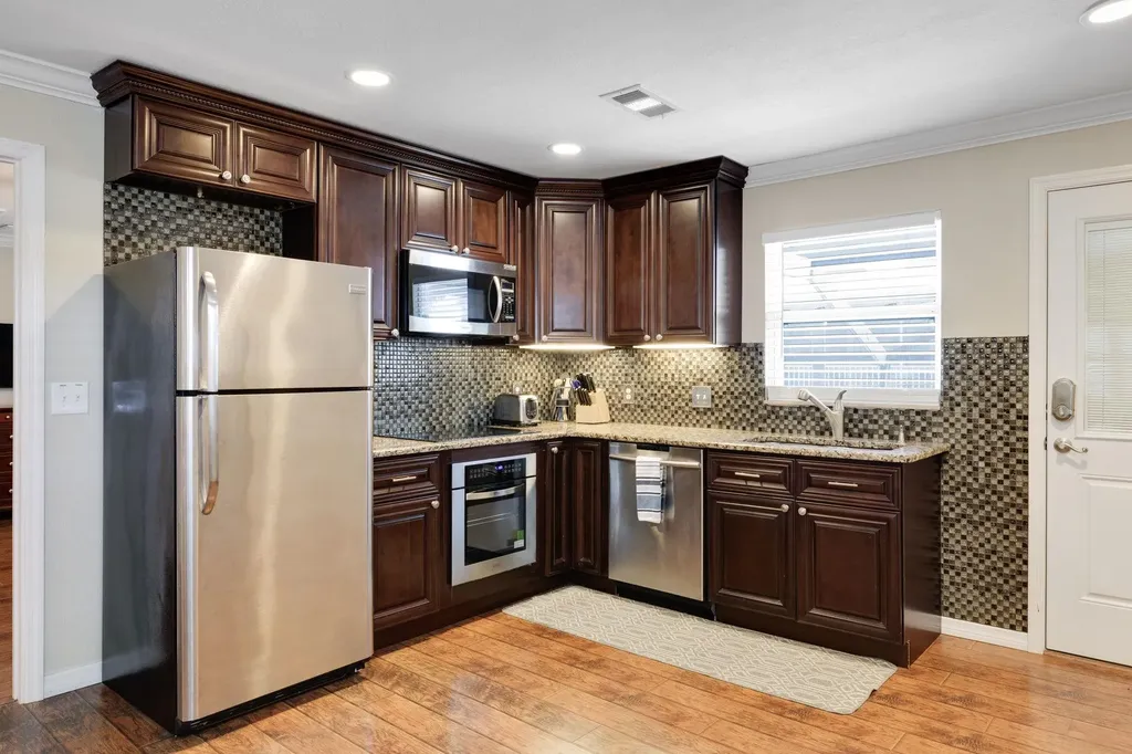 198/200 Anchorage Street Fort Myers Beach FL 33931