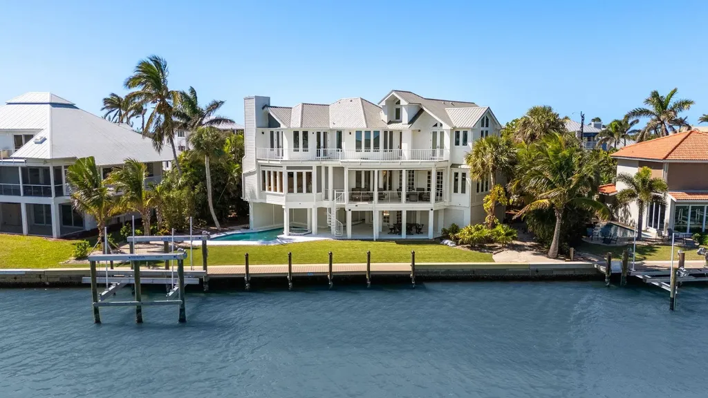 1490 Angel Drive Sanibel FL 33957