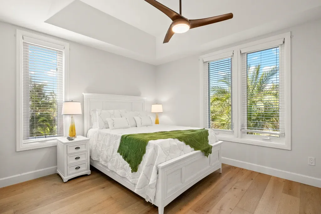 1490 Angel Drive Sanibel FL 33957