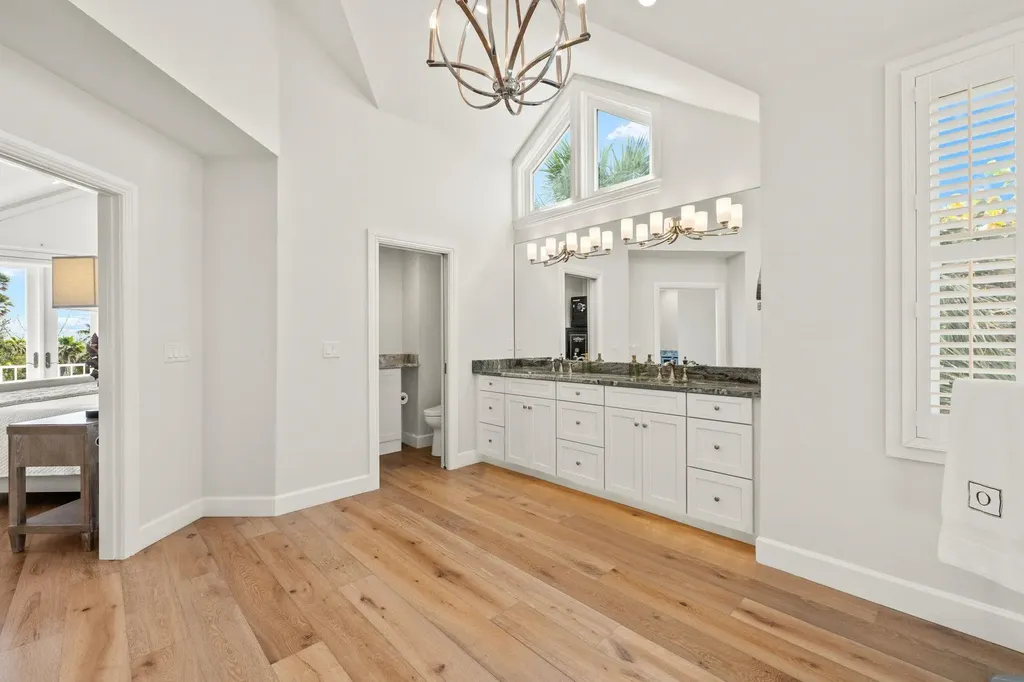 1490 Angel Drive Sanibel FL 33957