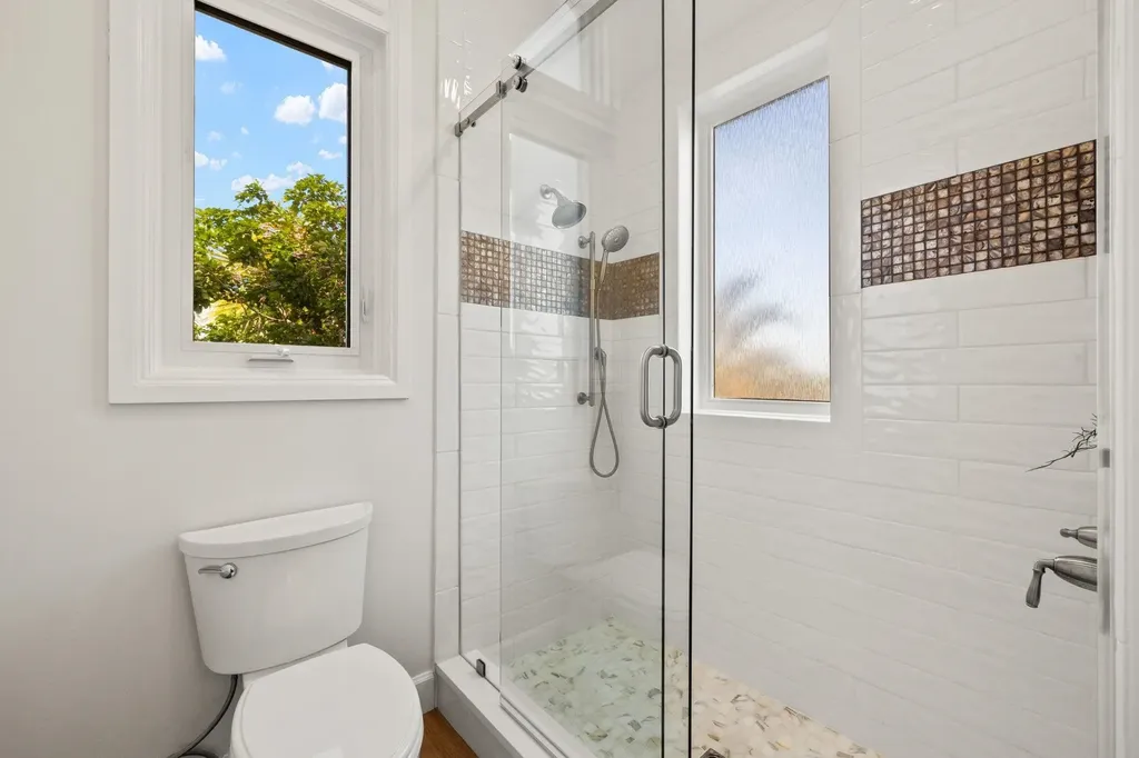 1490 Angel Drive Sanibel FL 33957