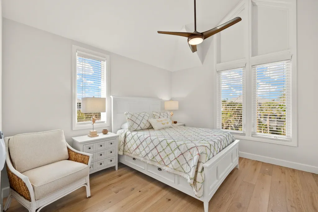 1490 Angel Drive Sanibel FL 33957