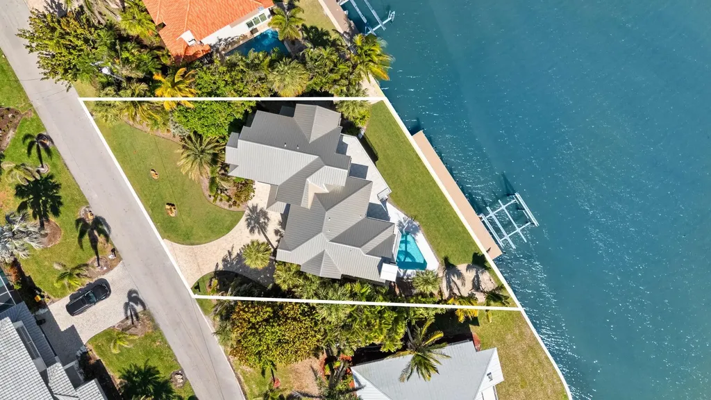 1490 Angel Drive Sanibel FL 33957