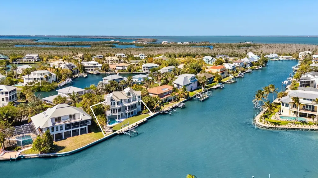 1490 Angel Drive Sanibel FL 33957