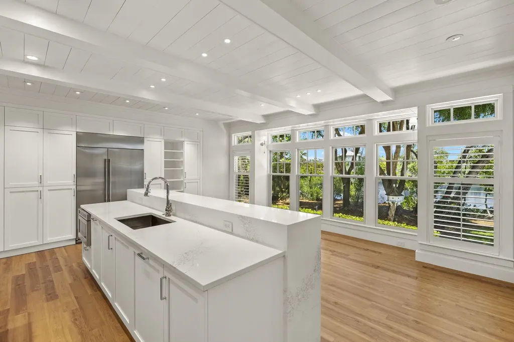 1517 Sand Castle Road Sanibel FL 33957