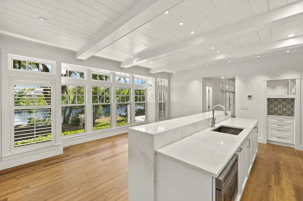 1517 Sand Castle Road Sanibel FL 33957