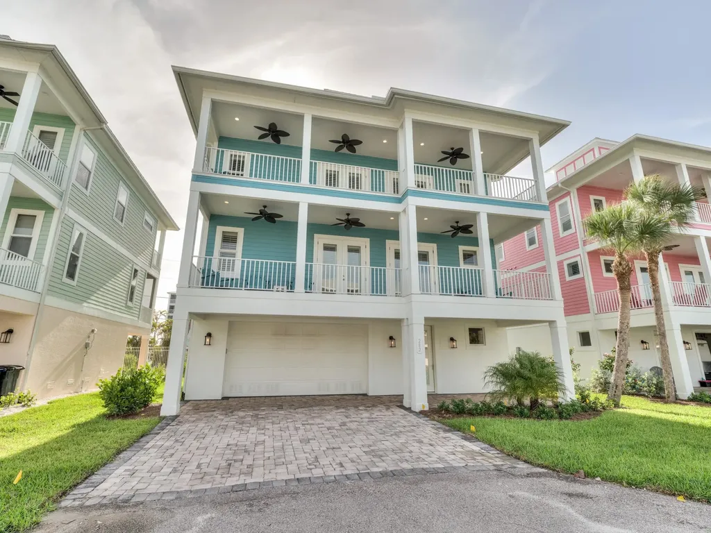 282/276 Delmar Avenue Fort Myers Beach FL 33931