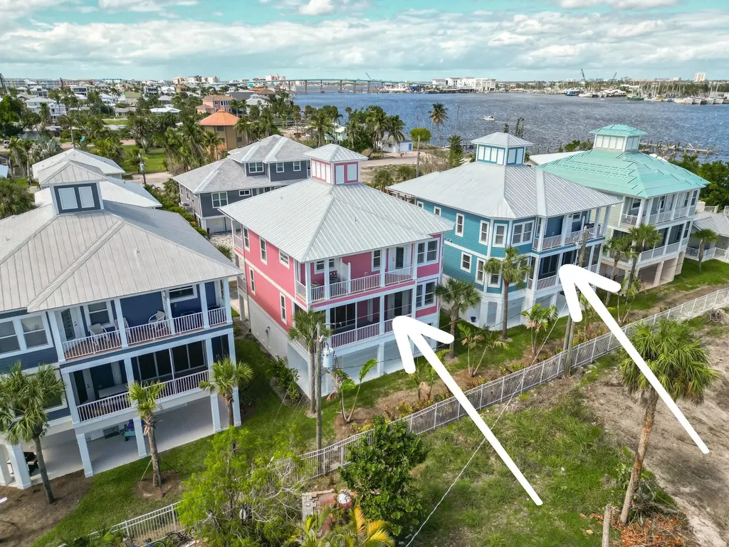 282/276 Delmar Avenue Fort Myers Beach FL 33931