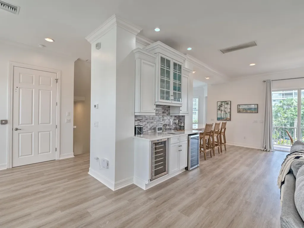 282/276 Delmar Avenue Fort Myers Beach FL 33931